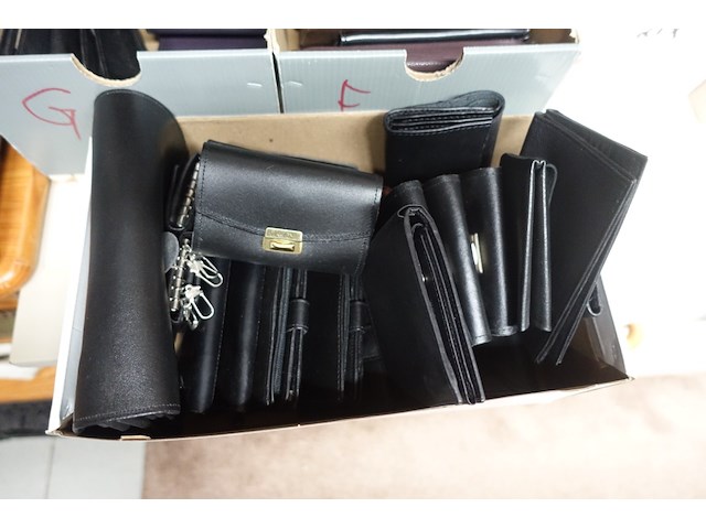 135x div lederwaren - afbeelding 7 van  12