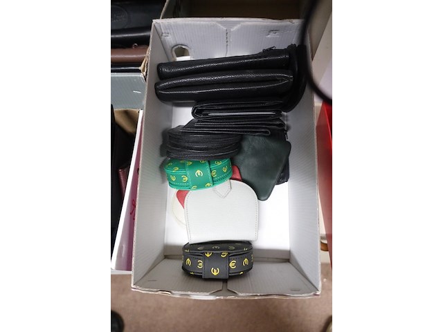 135x div lederwaren - afbeelding 9 van  12