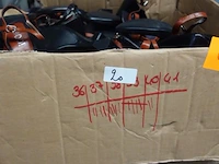 135x diverse schoenen - afbeelding 6 van  6