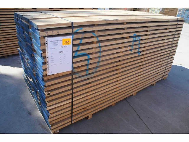 1,36 m³ eiken planken 30mm - afbeelding 1 van  4