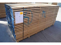 1,36 m³ eiken planken 30mm - afbeelding 1 van  4