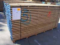 1,36 m³ eiken planken 30mm - afbeelding 1 van  4