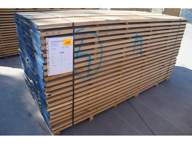 1,36 m³ eiken planken 30mm - afbeelding 1 van  4