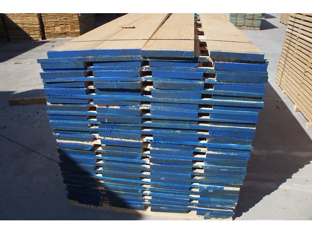 1,36 m³ eiken planken 30mm - afbeelding 3 van  4