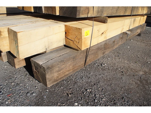 1,37 m³ eiken balken 200x200 - afbeelding 2 van  4