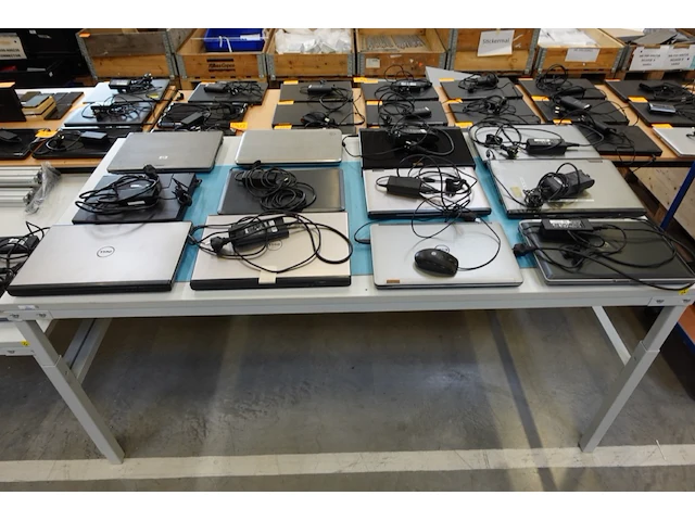13x diverse laptops - afbeelding 1 van  24
