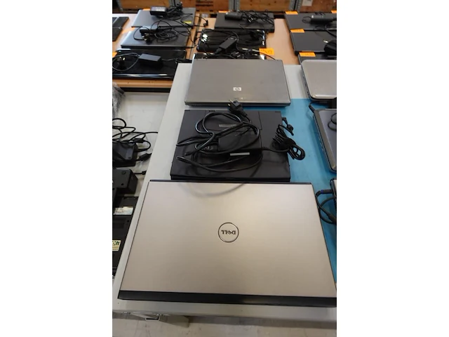13x diverse laptops - afbeelding 24 van  24