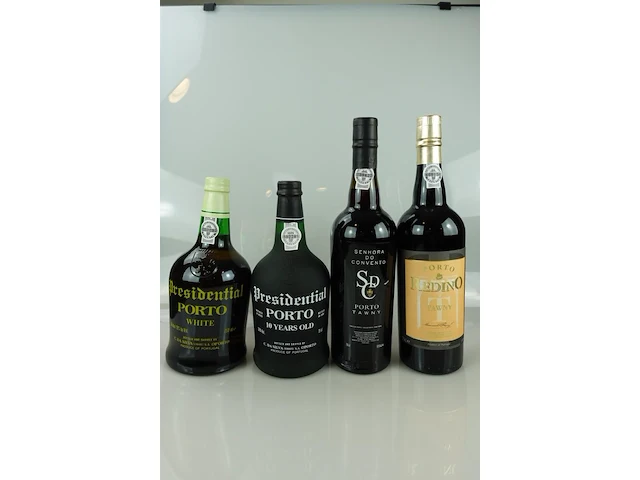 13x diverse porto - afbeelding 1 van  7