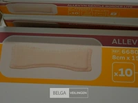 ±14 allevyn pleisters 8,4x8 en8x15cm - afbeelding 3 van  5