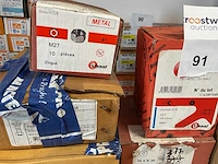 14 dozen houtbouten - afbeelding 3 van  7