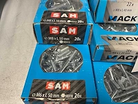 14 dozen houtdraadbouten met moer ; moeren - afbeelding 2 van  10