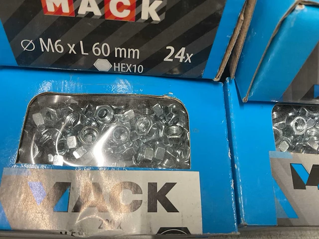 14 dozen houtdraadbouten met moer ; moeren - afbeelding 6 van  10