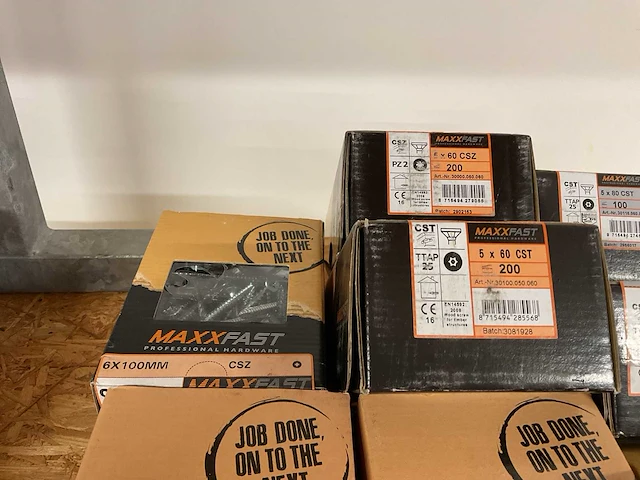 14 dozen schroeven - afbeelding 5 van  8