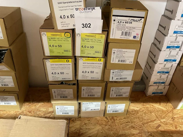 14 dozen spaanderplaatschroeven - afbeelding 1 van  5