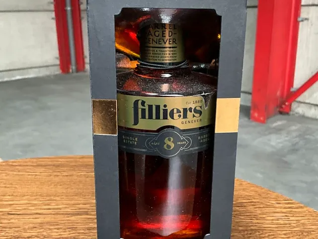 14 flessen genever filliers(8 year) - afbeelding 2 van  4