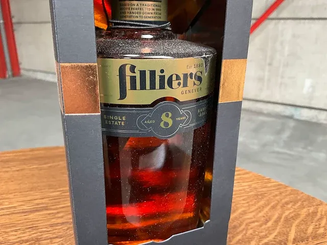14 flessen genever filliers(8 year) - afbeelding 3 van  4