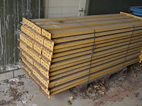 14 kopsteunen ca. 5,5 m hoog en 1 m breed, 56 dwarsbalken ca. 2,20 m lengte - afbeelding 5 van  8