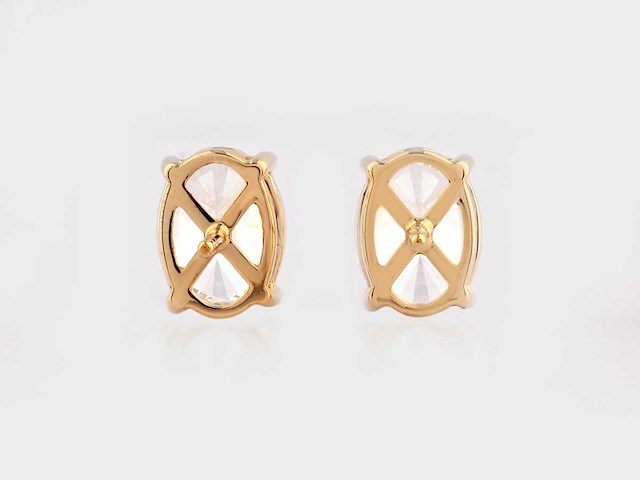 14 kt geelgouden oorbellen met 4,24 cts laboratoriumgekweekte diamant - afbeelding 7 van  8