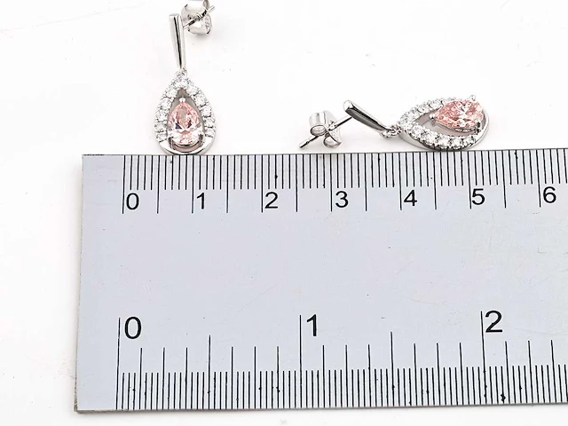 14 kt white gold earring with 1.90 cts lab grown diamond - afbeelding 5 van  7
