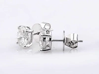 14 kt white gold earring with 2.0 cts oval cut lab grown diamond - afbeelding 4 van  6