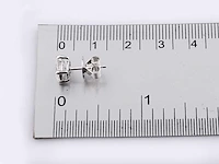 14 kt white gold earring with 2.0 cts oval cut lab grown diamond - afbeelding 6 van  6
