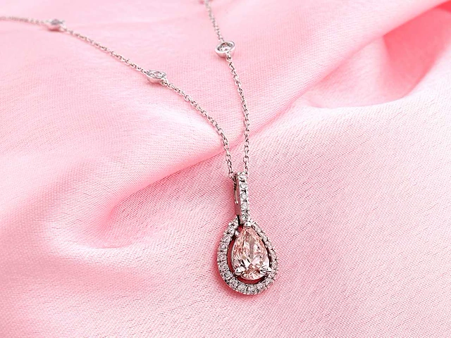 14 kt white gold necklace with pendant with 1.77 cts lab grown diamond - afbeelding 7 van  8