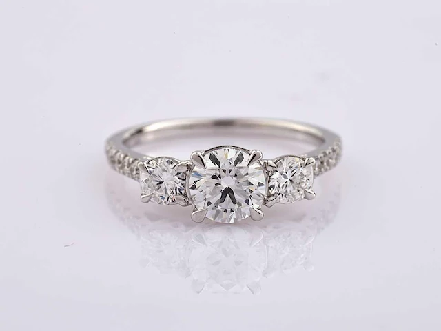 14 kt white gold ring with 1.74 cts lab grown diamond( size -eu-54) - afbeelding 5 van  7