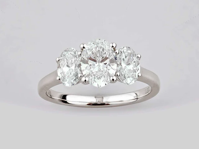 14 kt white gold ring with 2.0 cts lab grown diamond( size -eu-54) - afbeelding 1 van  9
