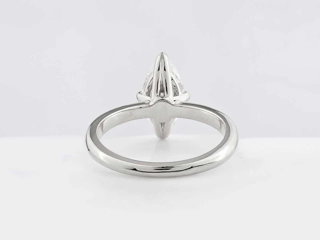 14 kt white gold ring with 2.01cts lab grown diamond - afbeelding 3 van  7