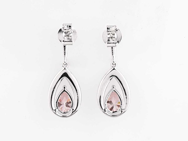 14 kt witgouden oorbel met 1,90 cts laboratoriumgekweekte diamant - afbeelding 4 van  7