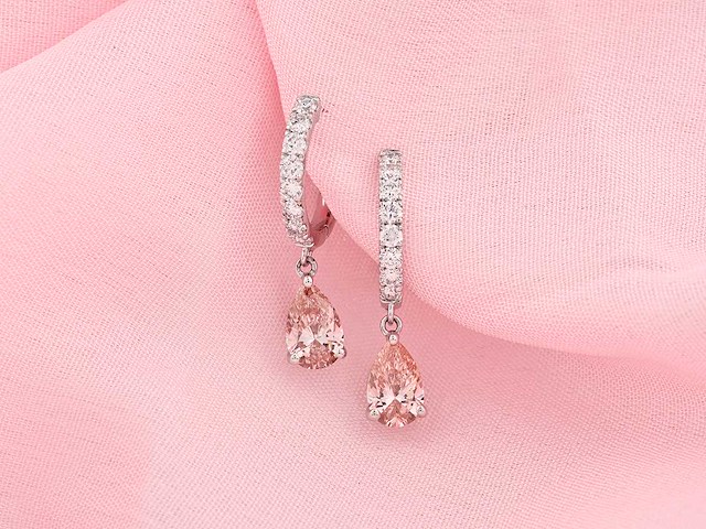 14 kt witgouden oorbel met 1.98 ct lab grown diamond - afbeelding 6 van  8