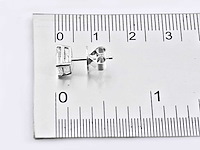 14 kt witgouden oorbel met 2,0 ct smaragdgeslepen laboratoriumgekweekte diamant - afbeelding 3 van  6