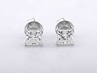 14 kt witgouden oorbel met 2,0 cts laboratoriumgekweekte diamant - afbeelding 1 van  6