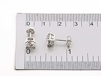 14 kt witgouden oorbel met 2,09 cent laboratoriumgekweekte diamant - afbeelding 7 van  7