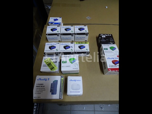 14 shelly connected items - winkelwaarde €742 - afbeelding 1 van  14