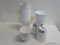 14 x pvc drinkbeker wit met blauwe print - afbeelding 1 van  2