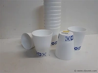 14 x pvc drinkbeker wit met blauwe print - afbeelding 2 van  2