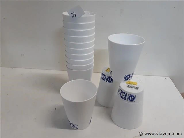 14 x pvc drinkbeker wit met blauwe print - afbeelding 1 van  2