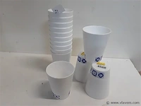 14 x pvc drinkbeker wit met blauwe print - afbeelding 1 van  2