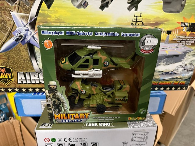 14 x speelgoed - afbeelding 3 van  7