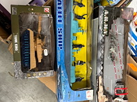 14 x speelgoed - afbeelding 4 van  7