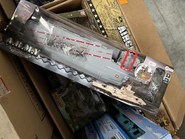 14 x speelgoed - afbeelding 7 van  7