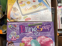 14 x speelgoed - afbeelding 6 van  6