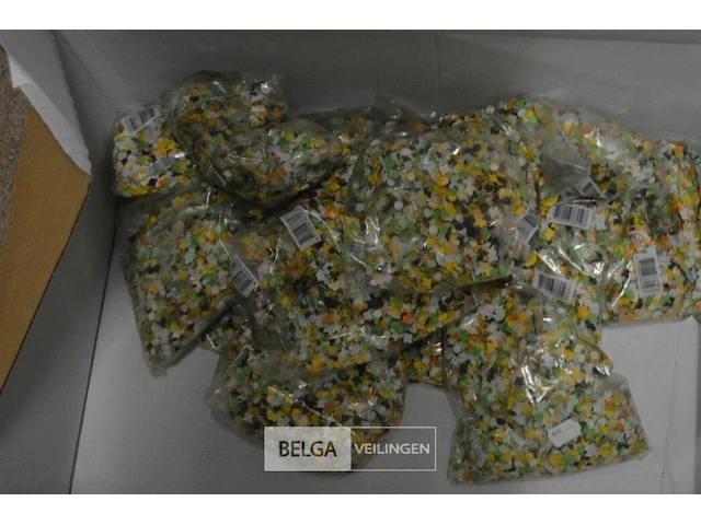 ±14 zakjes confetti - afbeelding 1 van  3