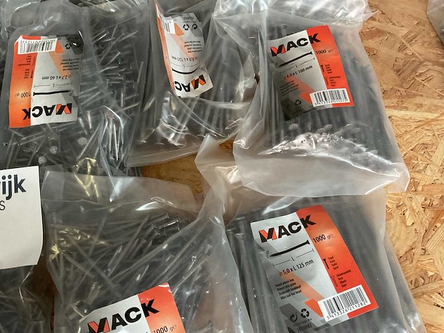 14 zakken nagels - afbeelding 4 van  9