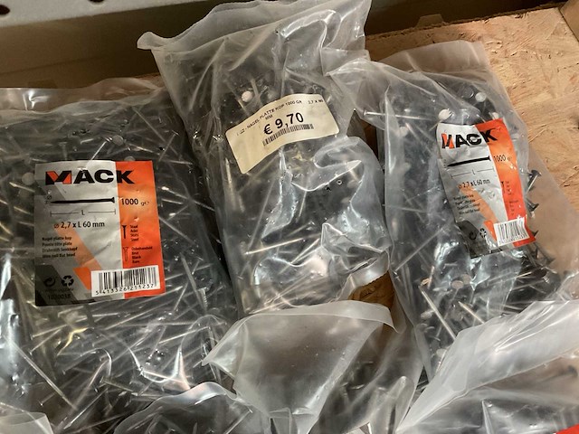 14 zakken nagels - afbeelding 6 van  9