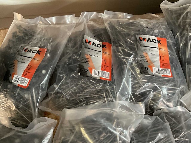 14 zakken nagels - afbeelding 7 van  9