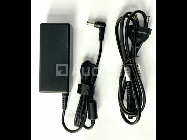 141 stuks elektronica mix adapter led-strips en andere elektronische goederen - afbeelding 3 van  6
