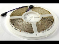 141 stuks elektronica mix adapter led-strips en andere elektronische goederen - afbeelding 4 van  6