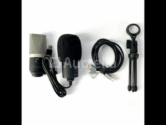 141 stuks elektronica mix adapter led-strips en andere elektronische goederen - afbeelding 6 van  6